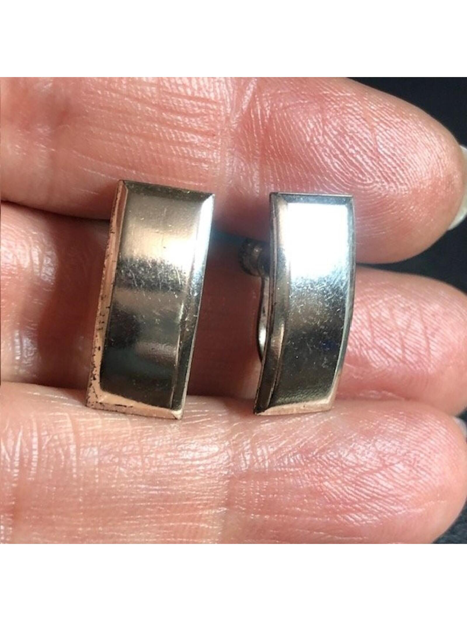 B3134 Vintage Sterling Silver Curved Bar Screw Back Earrings 925 Modernist 20mm B3134 Vintage Sterling Silver Curved Bar Screw Back Earrings 925 Modernist 20mm